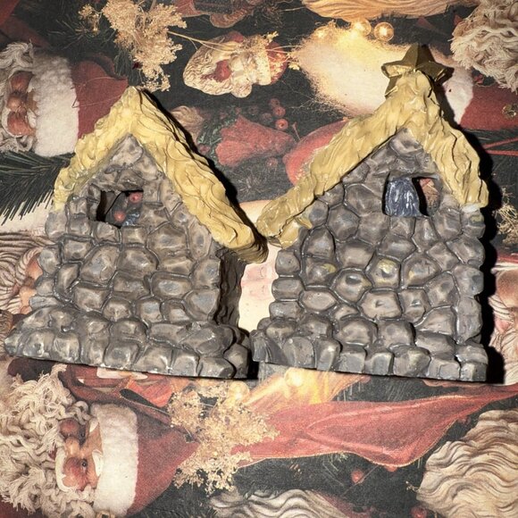 Vintage Christmas Village Houses Manger Building Wooden Ornaments Lot Of 4 Mini - Picture 8 of 16
